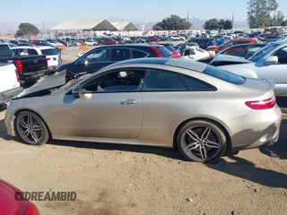 2019 Mercedes-Benz E with VIN WDD1J6HB9KF075831, listed as a IAAI auction lot 41284835 with Not Provided miles. Bid and sale history available at carsss.com. Image 14.
