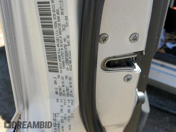 2016 Ram 1500 Tradesman z VIN 1C6RR6FG9GS414792, wystawiony jako Copart lot #60940535 z przebiegiem Nie podano mil oraz Szkoda całkowita • Salvage title. Historia ofert i sprzedaży dostępna na DreamBid. Obrazek 12.