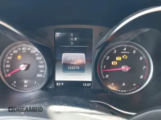 2018 Mercedes-Benz C 300 с VIN WDDWF4JB8JR330178, выставлен на аукционе IAAI как лот 42694806 с пробегом 122 276 миль миль и . История ставок и продаж доступна на DreamBid. Изображение 7.
