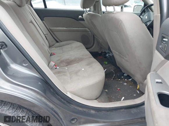 2011 Ford Fusion Hybrid with VIN 3FADP0L39BR345250, listed as a IAAI auction lot 42319401 with 321,317 mi miles and . Bid and sale history available at DreamBid. Image 8.