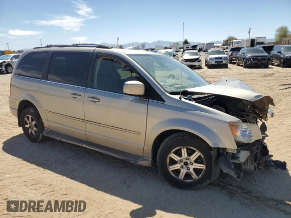 2008 Chrysler Town & Country Touring with VIN 2A8HR54P18R651693, listed as a Copart auction lot 88906765 with Not Provided miles and Salvage Title. Bid and sale history available at carsss.com. Image 4.