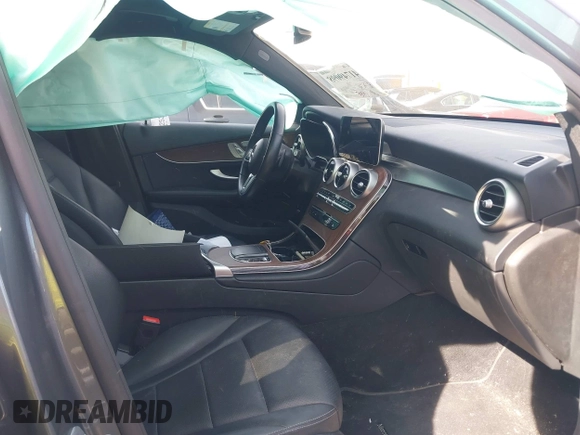 2022 Mercedes-Benz GLC 300 with VIN W1N0G8EBXNV333958, listed as a IAAI auction lot 41749098 with 45,935 mi miles and . Bid and sale history available at DreamBid. Image 5.