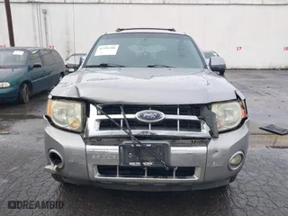 2008 Ford Escape Limited with VIN 1FMCU04178KD00117, listed as a IAAI auction lot 41594300 with 252,882 mi miles. Bid and sale history available at carsss.com. Image 12.