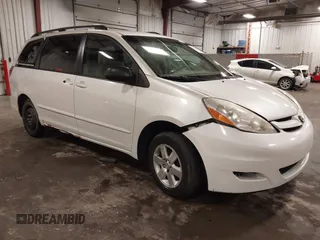 2006 Toyota Sienna XLE z VIN 5TDZA22C76S484651, wystawiony jako IAAI lot #42252496 z przebiegiem 178 341 mil mil oraz . Historia ofert i sprzedaży dostępna na DreamBid. Obrazek 1.