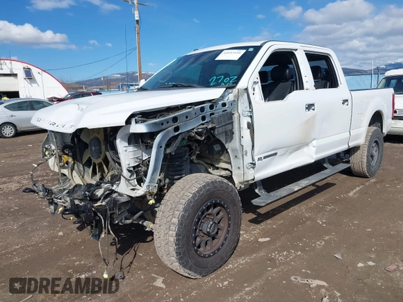 2018 Ford Super Duty F-250 SRW XL with VIN 1FT7W2BT0JEB96817, listed as a IAAI auction lot 41697434 with 58,434 mi miles. Bid and sale history available at carsss.com. Image 2.