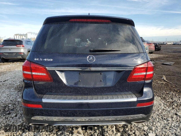 2017 Mercedes-Benz GLS 450 z VIN 4JGDF6EE4HA976307, wystawiony jako Copart lot #47248625 z przebiegiem Nie podano mil oraz Szkoda całkowita • Salvage title. Historia ofert i sprzedaży dostępna na DreamBid. Obrazek 6.