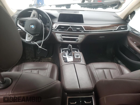 2017 BMW 7 Series 740i xDrive with VIN WBA7E4C59HGU99430, listed as a Copart auction lot 37789053 with 0 mi miles. Bid and sale history available at carsss.com. Image 8.