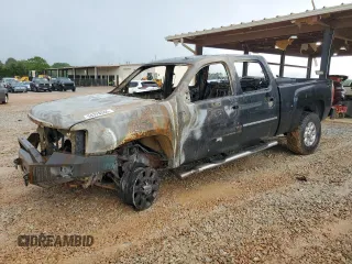 2014 GMC Sierra 2500HD Denali with VIN 1GT125E83EF133415, listed as a Copart auction lot 54378265 with Not provided miles and Non repairable. Bid and sale history available at DreamBid. Image 1.