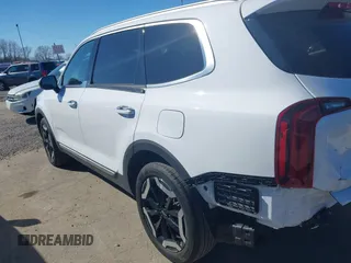 2023 Kia Telluride S with VIN 5XYP6DGCXPG347098, listed as a IAAI auction lot 41785572 with 20,821 mi miles and . Bid and sale history available at carsss.com. Image 14.