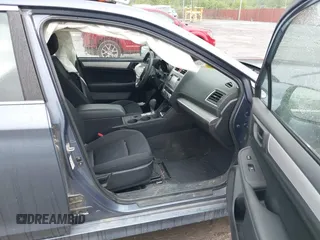 2015 Subaru Legacy 2.5i z VIN 4S3BNAA67F3021244, wystawiony jako IAAI lot #42293071 z przebiegiem 79 999 mil mil oraz . Historia ofert i sprzedaży dostępna na DreamBid. Obrazek 5.