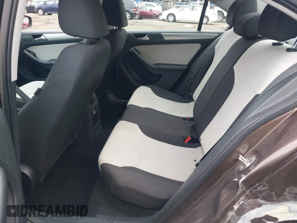 2015 Volkswagen Jetta Sedan 1.8T SE with VIN 3VWD17AJ2FM403107, listed as a IAAI auction lot 41849921 with 103,990 mi miles. Bid and sale history available at carsss.com. Image 8.