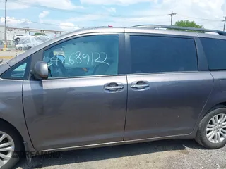 2014 Toyota Sienna XLE с VIN 5TDYK3DC8ES451829, выставлен на аукционе IAAI как лот 42689122 с пробегом 104 729 миль миль и . История ставок и продаж доступна на DreamBid. Изображение 14.