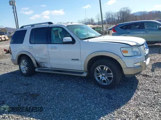 2006 Ford Explorer Eddie Bauer with VIN 1FMEU74886UB15445, listed as a IAAI auction lot 41810614 with 257,051 mi miles and . Bid and sale history available at DreamBid. Image 1.