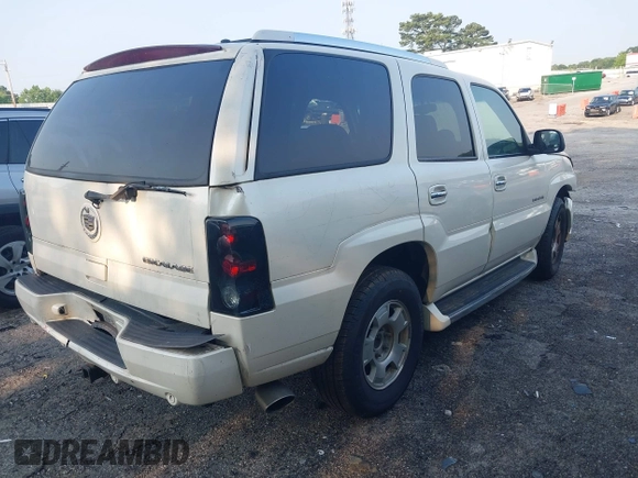 2002 Cadillac Escalade z VIN 1GYEK63N02R112364, wystawiony jako IAAI lot #42346753 z przebiegiem 216 891 mil mil oraz . Historia ofert i sprzedaży dostępna na DreamBid. Obrazek 4.