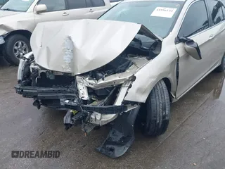 2017 Honda Accord LX with VIN 1HGCR2F36HA189924, listed as a IAAI auction lot 41956124 with 58,117 mi miles. Bid and sale history available at carsss.com. Image 6.