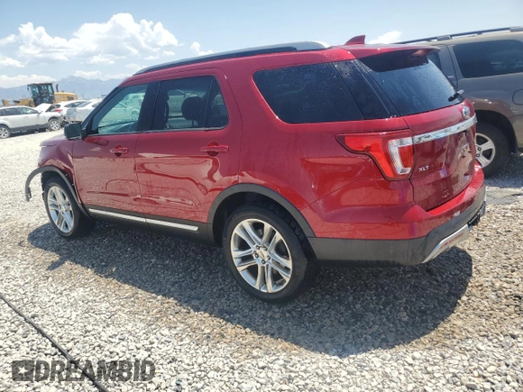 2017 Ford Explorer XLT z VIN 1FM5K8D88HGC22380, wystawiony jako Copart lot #62756845 z przebiegiem 93 811 mil mil oraz Szkoda całkowita • Salvage title. Historia ofert i sprzedaży dostępna na DreamBid. Obrazek 2.