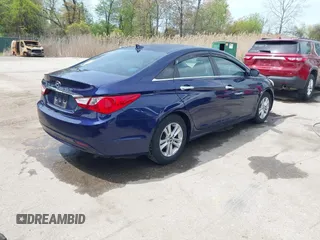 2013 Hyundai Sonata GLS with VIN 5NPEB4AC5DH802732, listed as a IAAI auction lot 42036843 with 103,165 mi miles and . Bid and sale history available at carsss.com. Image 4.