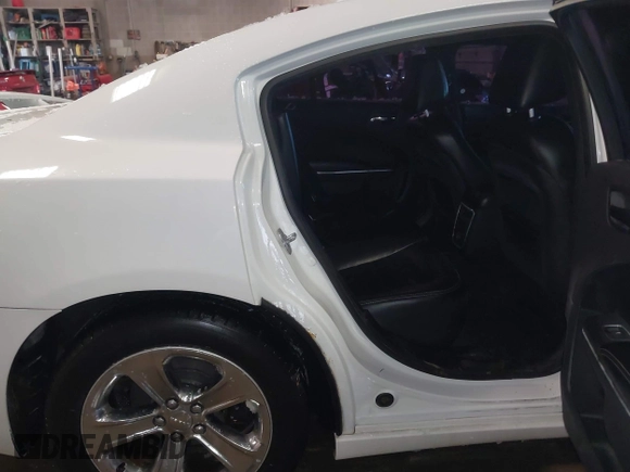 2012 Dodge Charger SXT with VIN 2C3CDXHG5CH270535, listed as a IAAI auction lot 41610075 with 150,870 mi miles. Bid and sale history available at carsss.com. Image 8.