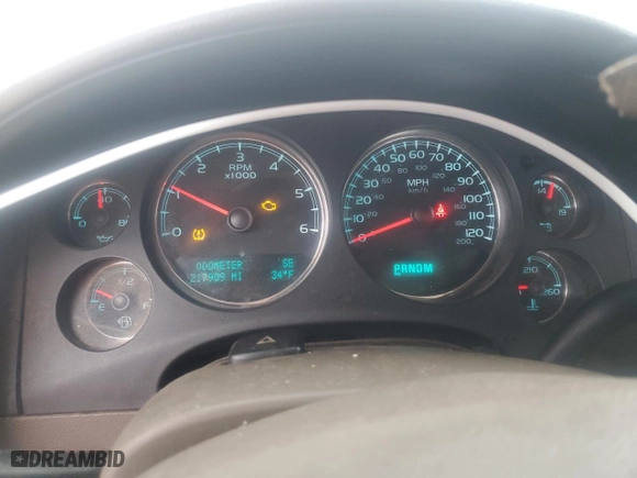 2013 GMC Sierra 1500 SLT with VIN 3GTP2WE72DG338695, listed as a Copart auction lot 88225115 with 217,909 mi miles and Salvage Title. Bid and sale history available at carsss.com. Image 9.
