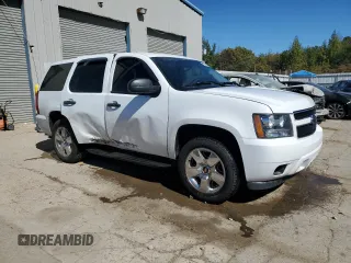 2008 Chevrolet Tahoe Police z VIN 1GNEC03048R278424, wystawiony jako Copart lot #76256084 z przebiegiem 291 465 mil mil oraz Szkody całkowita. Historia ofert i sprzedaży dostępna na DreamBid. Obrazek 4.