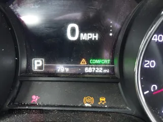 2017 Kia Sedona EX with VIN KNDMC5C17H6312805, listed as a IAAI auction lot 41363238 with 68,722 mi miles. Bid and sale history available at carsss.com. Image 16.