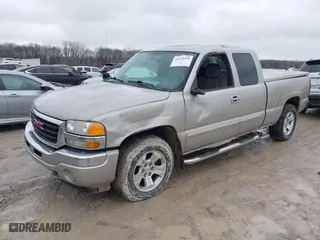 2006 GMC Sierra 1500 SLE1 with VIN 1GTEK19BX6Z246147, listed as a IAAI auction lot 41519570 with 167,650 mi miles. Bid and sale history available at carsss.com. Image 17.