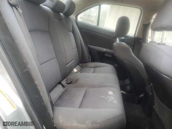 2011 Suzuki Kizashi SE with VIN JS2RF9A34B6110378, listed as a Copart auction lot 44443935 with 185,582 mi miles and Salvage Title. Bid and sale history available at carsss.com. Image 10.