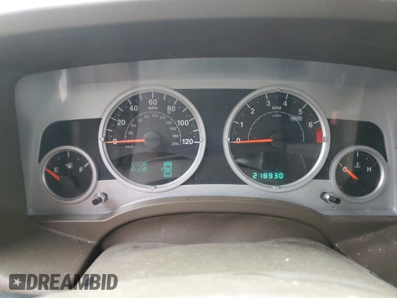 2008 Jeep Patriot Limited with VIN 1J8FT48W28D623151, listed as a Copart auction lot 44363375 with 218,930 mi miles and Salvage Title. Bid and sale history available at DreamBid. Image 9.