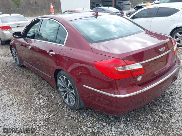 2013 Hyundai Genesis 5.0L R-Spec with VIN KMHGC4DH3DU240294, listed as a IAAI auction lot 41514721 with 137,269 mi miles. Bid and sale history available at carsss.com. Image 3.