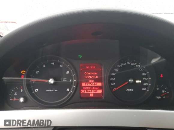 2009 Pontiac G8 with VIN 6G2ER57719L184203, listed as a Copart auction lot 84380324 with 122,979 mi miles and Clean Title. Bid and sale history available at carsss.com. Image 9.