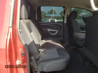 2017 Nissan Titan SV z VIN 1N6AA1EJ8HN573992, wystawiony jako Copart lot #57311915 z przebiegiem 216 138 mil mil oraz Tytuł czysty. Historia ofert i sprzedaży dostępna na DreamBid. Obrazek 10.