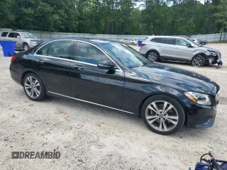 2018 Mercedes-Benz C 300 with VIN WDDWF4JB5JR419500, listed as a Copart auction lot 60235995 with 37,014 mi miles and Salvage title. Bid and sale history available at DreamBid. Image 4.