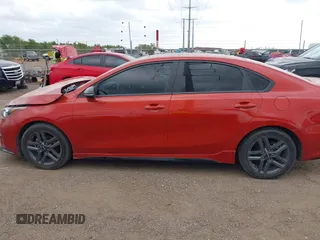 2020 Kia Forte GT-Line with VIN 3KPF34AD9LE255459, listed as a IAAI auction lot 40888407 with 77,679 mi miles. Bid and sale history available at carsss.com. Image 14.