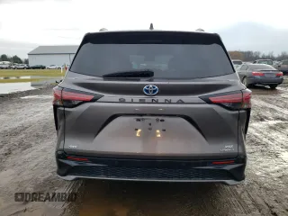 2021 Toyota Sienna XSE with VIN 5TDDSKFCXMS027072, listed as a Copart auction lot 85947414 with 40,197 mi miles and Salvage Title. Bid and sale history available at carsss.com. Image 6.