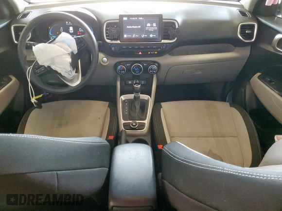 2024 Hyundai Venue SEL z VIN KMHRC8A38RU284095, wystawiony jako Copart lot #58979905 z przebiegiem 17 646 mil mil oraz Czysty tytuł • Clean title. Historia ofert i sprzedaży dostępna na DreamBid. Obrazek 8.