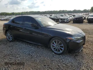 2022 Alfa Romeo Giulia with VIN ZARFAMAN2N7660313, listed as a Copart auction lot 54412005 with 31,238 mi miles and Salvage title. Bid and sale history available at DreamBid. Image 4.