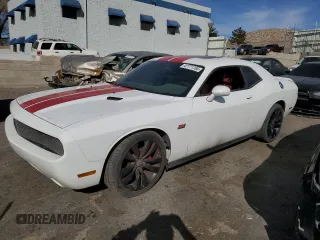 2014 Dodge Challenger SRT-8 z VIN 2C3CDYCJ4EH136711, wystawiony jako Copart lot #47771765 z przebiegiem Nie podano mil oraz Czysty tytuł • Clean title. Historia ofert i sprzedaży dostępna na DreamBid. Obrazek 1.