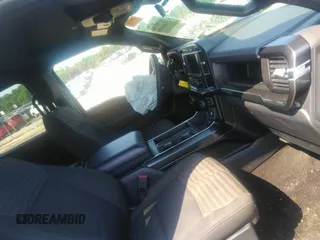 2022 Ford F-150 XL with VIN 1FTEW1EP3NKD77904, listed as a IAAI auction lot 42606099 with 88,961 mi miles and . Bid and sale history available at DreamBid. Image 5.
