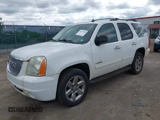 2011 GMC Yukon SLT z VIN 1GKS2CE07BR207565, wystawiony jako IAAI lot #42542596 z przebiegiem 217 759 mil mil oraz . Historia ofert i sprzedaży dostępna na DreamBid. Obrazek 18.