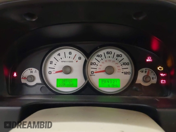 2007 Ford Escape Limited with VIN 1FMYU94187KA50511, listed as a IAAI auction lot 41460784 with 161,946 mi miles. Bid and sale history available at carsss.com. Image 7.