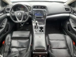 2016 Nissan Maxima SR z VIN 1N4AA6AP6GC449374, wystawiony jako Copart lot #55313465 z przebiegiem 159 836 mil mil oraz Szkoda całkowita • Salvage title. Historia ofert i sprzedaży dostępna na DreamBid. Obrazek 8.