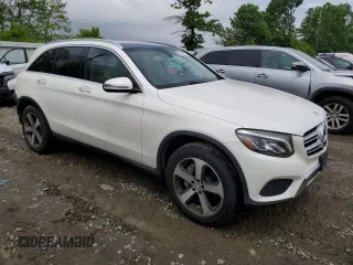 2017 Mercedes-Benz GLC 300 z VIN WDC0G4KB4HF132196, wystawiony jako Copart lot #53142725 z przebiegiem 75 234 mil mil oraz Szkody całkowita. Historia ofert i sprzedaży dostępna na DreamBid. Obrazek 4.