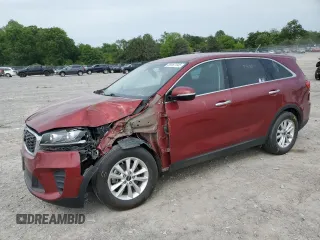 2019 Kia Sorento LX z VIN 5XYPG4A56KG576832, wystawiony jako Copart lot #56967345 z przebiegiem 74 846 mil mil oraz Szkoda całkowita • Salvage title. Historia ofert i sprzedaży dostępna na DreamBid. Obrazek 1.