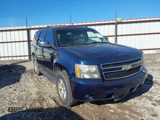 2007 Chevrolet Tahoe LT z VIN 1GNFK13037R118370, wystawiony jako IAAI lot #41697426 z przebiegiem 243 833 mil mil oraz . Historia ofert i sprzedaży dostępna na DreamBid. Obrazek 1.