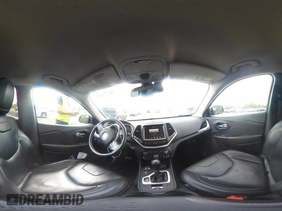 2014 Jeep Cherokee Trailhawk с VIN 1C4PJMBS4EW281449, выставлен на аукционе IAAI как лот 42477320 с пробегом 128 107 миль миль и . История ставок и продаж доступна на DreamBid. Изображение 19.