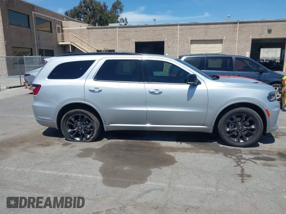 2024 Dodge Durango GT Plus z VIN 1C4RDJDGXRC154106, wystawiony jako IAAI lot #42380956 z przebiegiem 12 189 mil mil oraz . Historia ofert i sprzedaży dostępna na DreamBid. Obrazek 13.