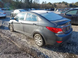 2012 Hyundai Accent GLS z VIN KMHCT4AE4CU172109, wystawiony jako IAAI lot #41286211 z przebiegiem 130 898 mil mil oraz . Historia ofert i sprzedaży dostępna na DreamBid. Obrazek 3.