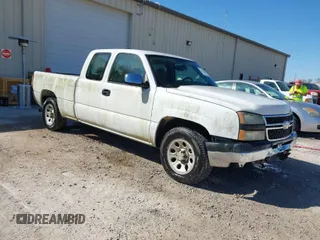 2007 Chevrolet Silverado 1500 Work Truck with VIN 1GCEC19X37Z105625, listed as a IAAI auction lot 41781028 with 257,490 mi miles and . Bid and sale history available at DreamBid. Image 1.