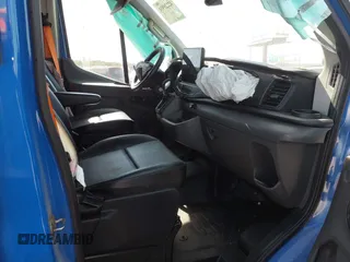 2023 Ford Transit Cargo with VIN 1FTBR1C87PKB05736, listed as a IAAI auction lot 42221931 with 40,248 mi miles and . Bid and sale history available at DreamBid. Image 5.