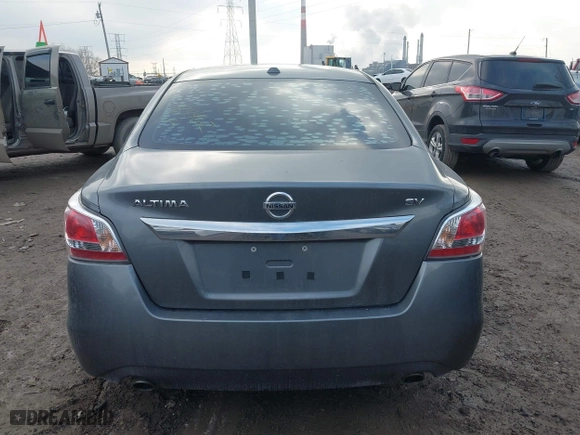 2015 Nissan Altima 2.5 S with VIN 1N4AL3AP4FC184462, listed as a IAAI auction lot 41185080 with 127,660 mi miles. Bid and sale history available at carsss.com. Image 16.